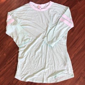 LuLaRoe Baseball Tee - Small